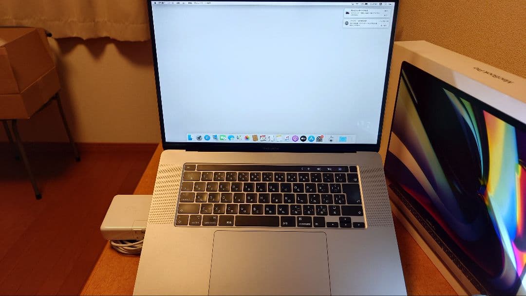 【美品】2019MacBook Pro 16インチ i7/16GB/512GB