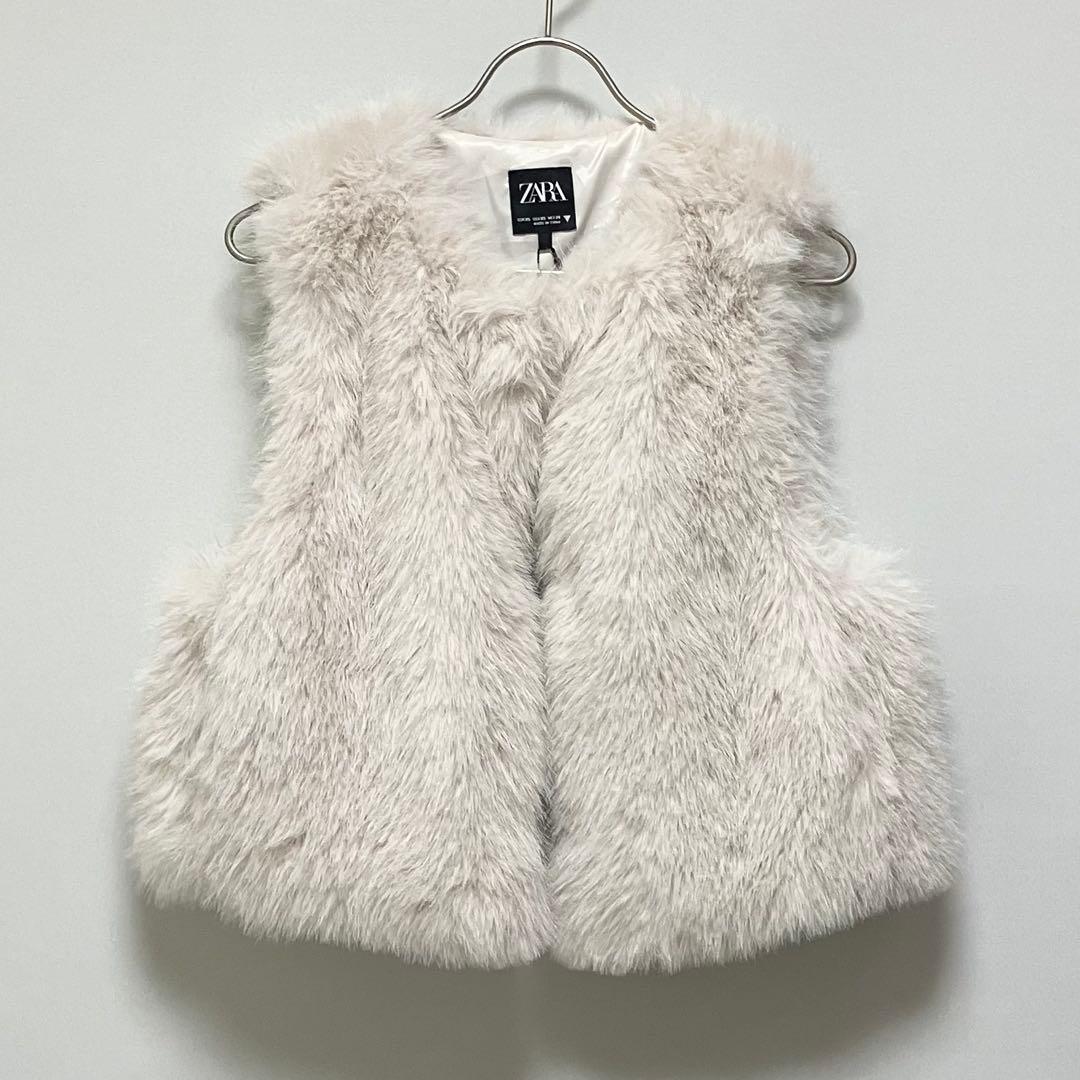 新品・完売品 ZARA ショート フェイクファーベスト XS ライトベージュ