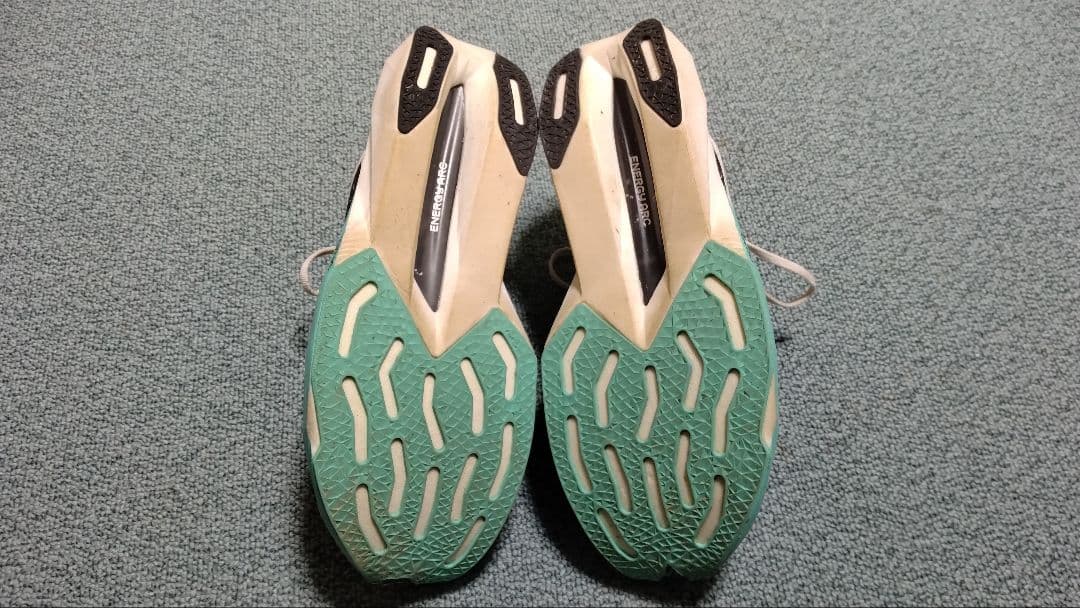 NB FUELCELL PACER V2　27.0cm / D