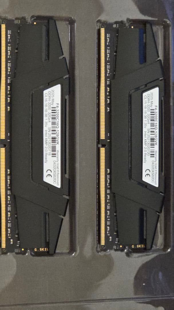 メモリ DDR4-3200 128GB (32GBx4) Ripjaws V
