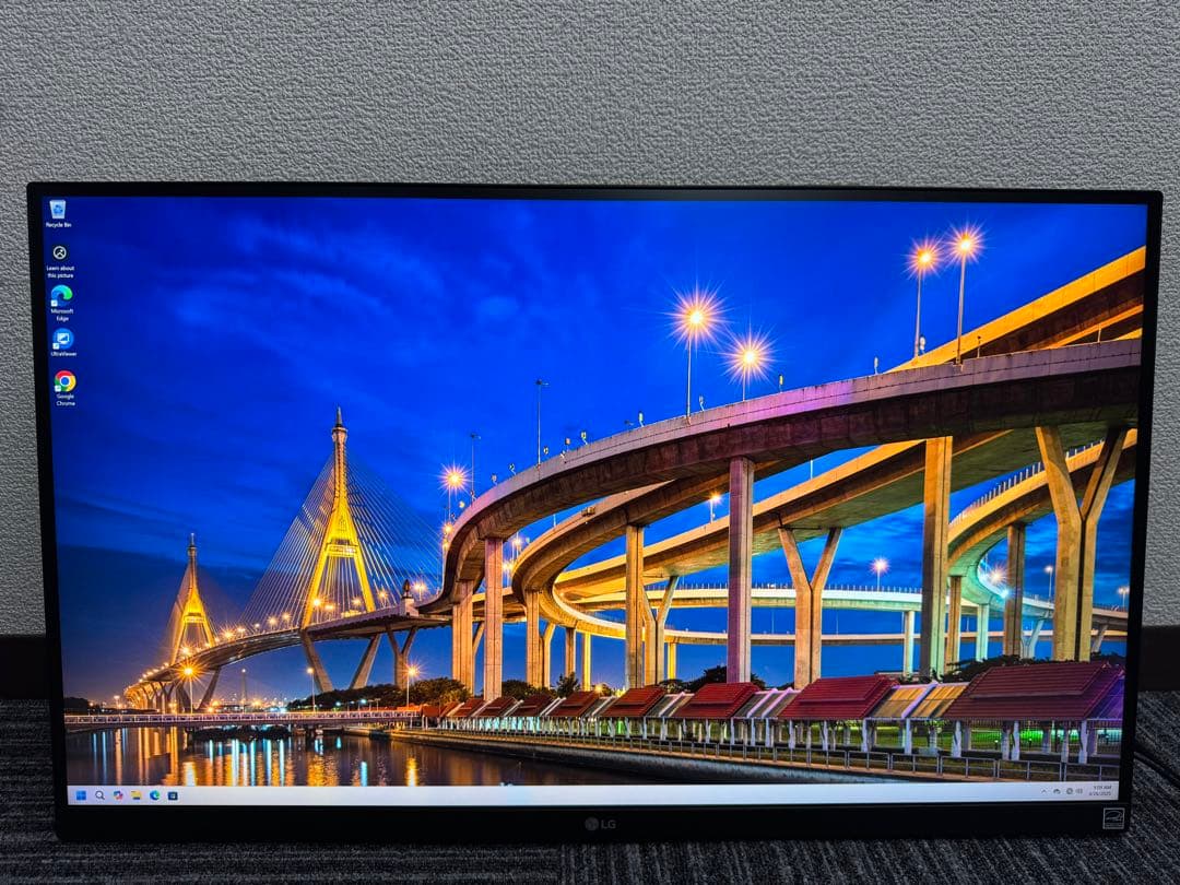 LG 4K 27UN880-B エルゴノミクス アーム スタンド 27インチ