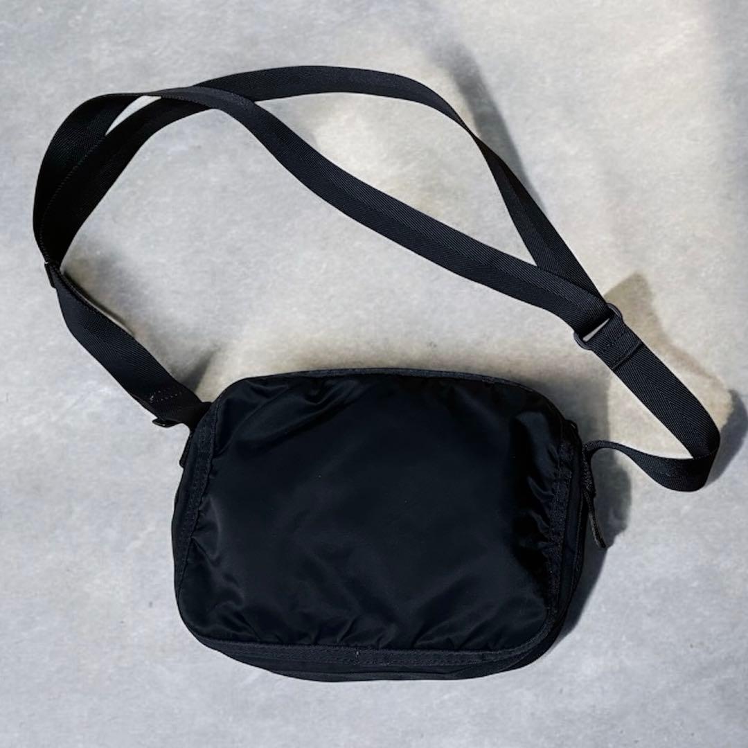 ⭐︎美品⭐︎PORTER フレーム ミニショルダーバッグ ポシェット ブラック