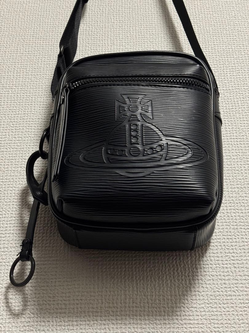 【Vivienne Westwood】型押し レザー ショルダー バッグ