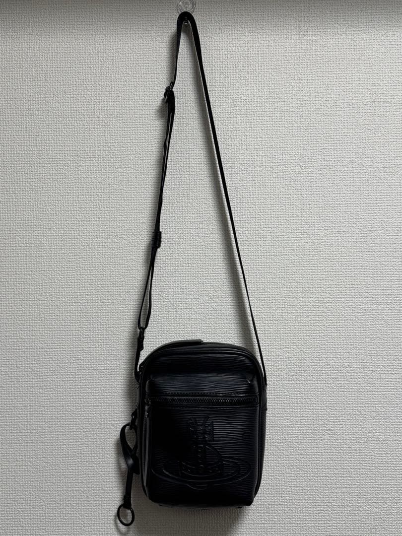 【Vivienne Westwood】型押し レザー ショルダー バッグ