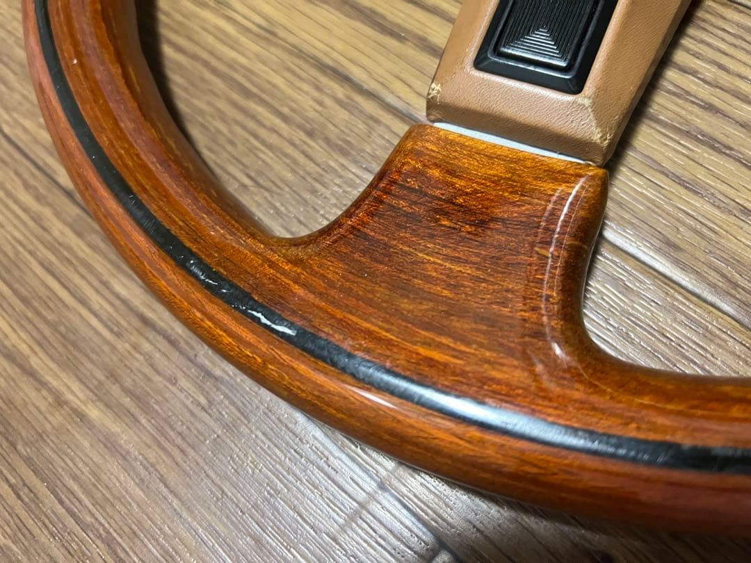 イタルボランテ　アドミラルitalvolanti admiralステアリング