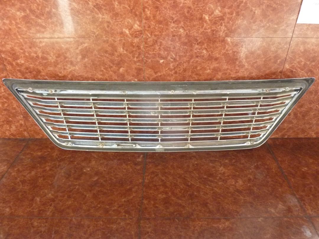 ＆*)様 ３０後期セルシオ　フロントメッキグリル