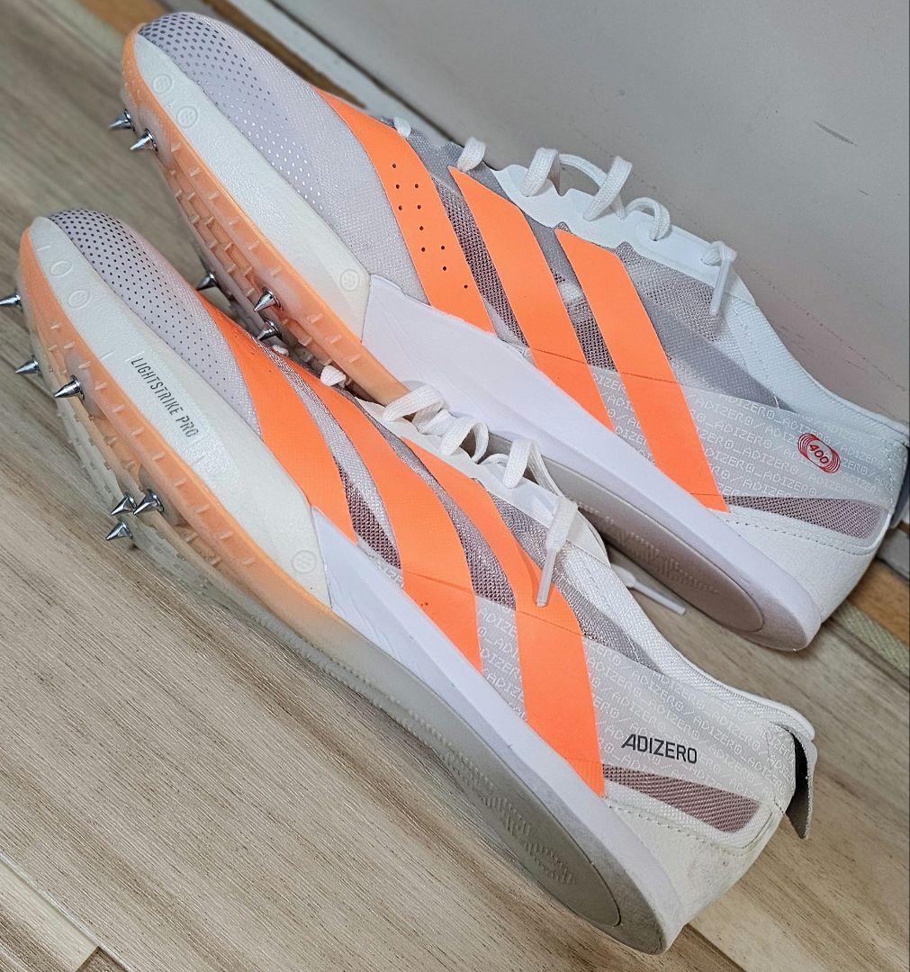 アディゼロ フィネス(2026年1月12日発売)短距離スパイク(28cm)