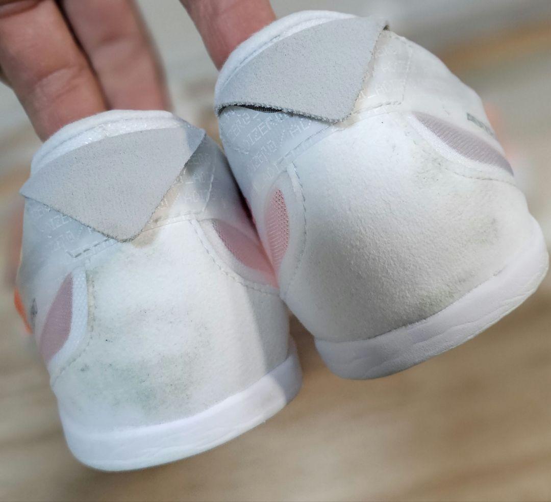 アディゼロ フィネス(2026年1月12日発売)短距離スパイク(28cm)