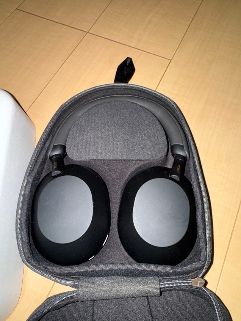 sony wh-1000xm5 ソニー　ヘッドホン