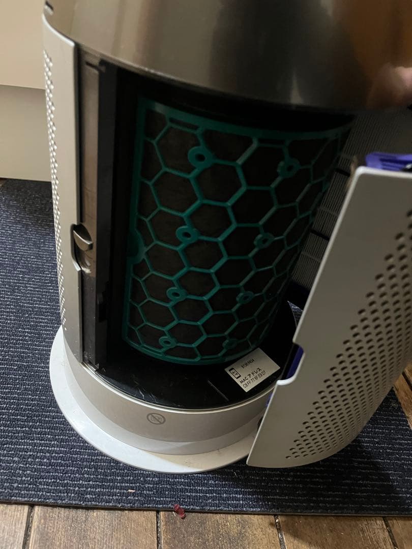 ダイソン　ファンヒーター