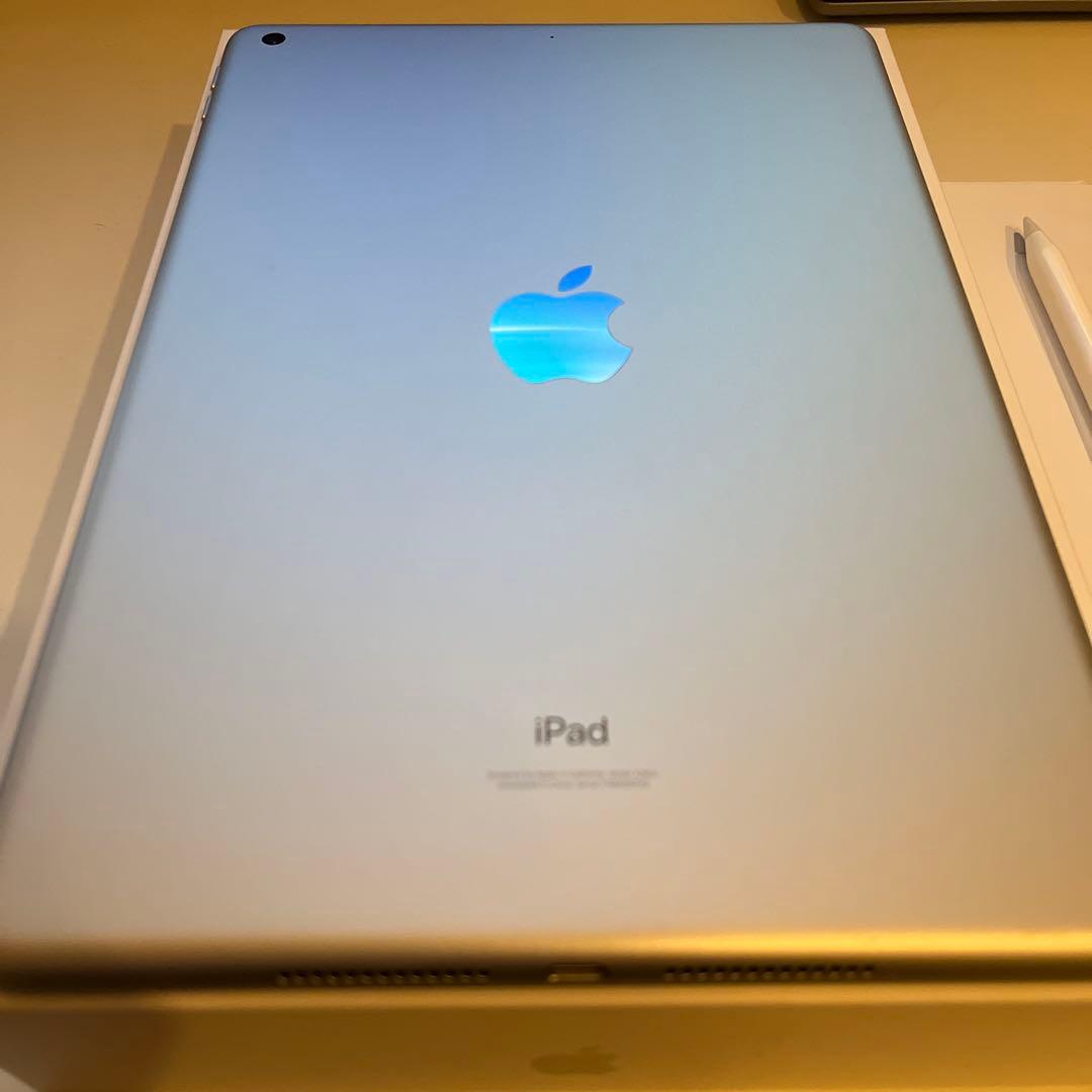 iPad 本体 第9世代 シルバー Apple Pencil付き
