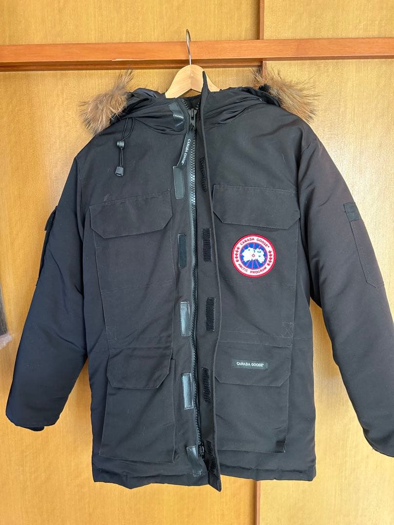   ブラック ダウンジャケット CITADEL