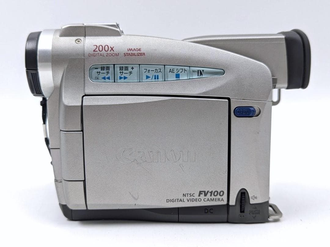 miniDVのダビングに！ Canon ビデオカメラ DM-FV100