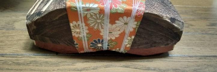 中古 お琴 筝 13絃 １３絃 油単とカバーをつけて その１