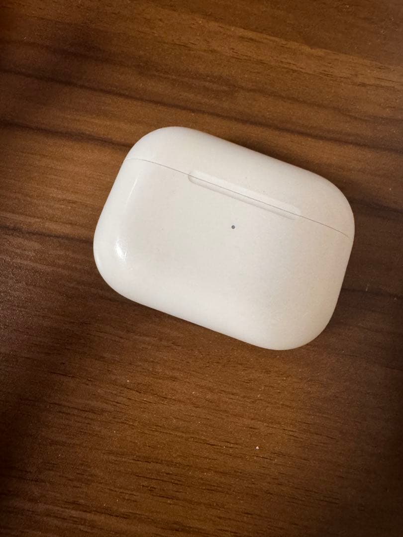 中古【正規品】AirPods pro 第二世代 lightning