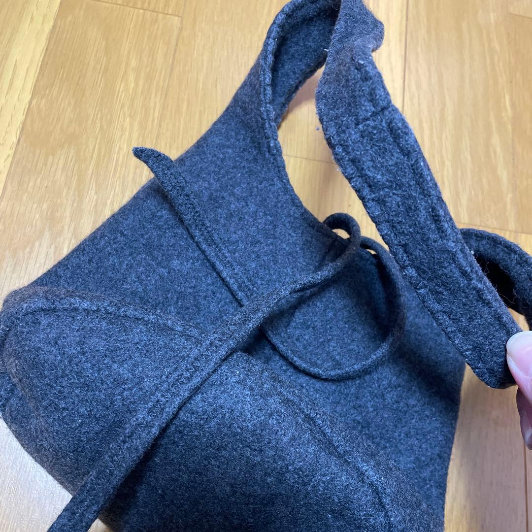 miumiu フェルト生地　バッグ