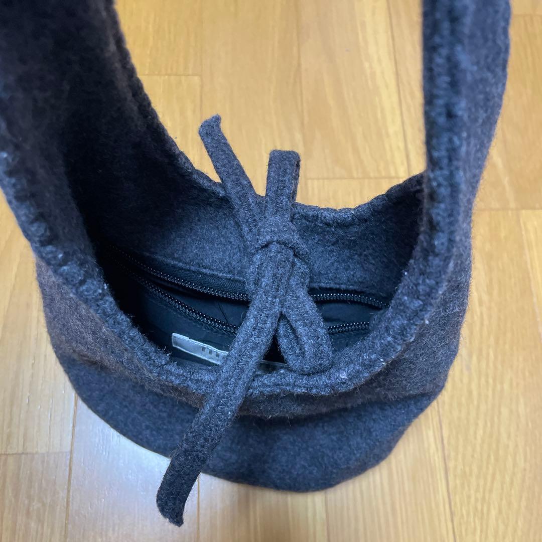 miumiu フェルト生地　バッグ