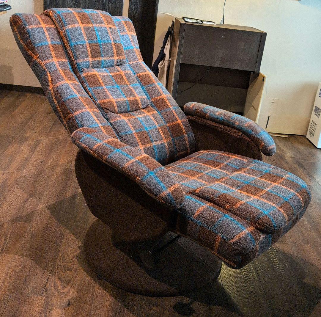 オットマン付き　1人掛けソファ　KEケッテ チェア ブラウン チェック