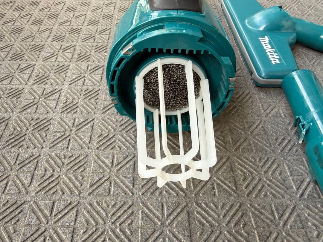 18v　makita　マキタ CL281FD 【サイクロン付】 本体のみ