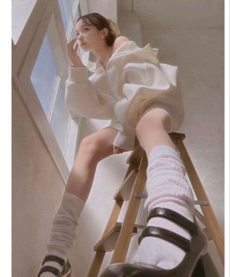 ロゴ刺繍ボンディングフルジップフーディー fiction tokyo