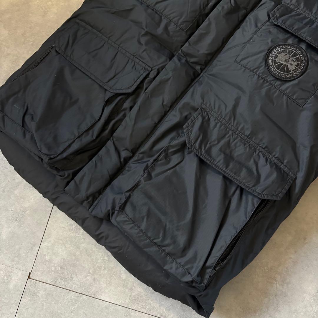 【最高級ダウン❗️】美品！カナダグース　ダウンベスト　ブラックレーベル　M 黒