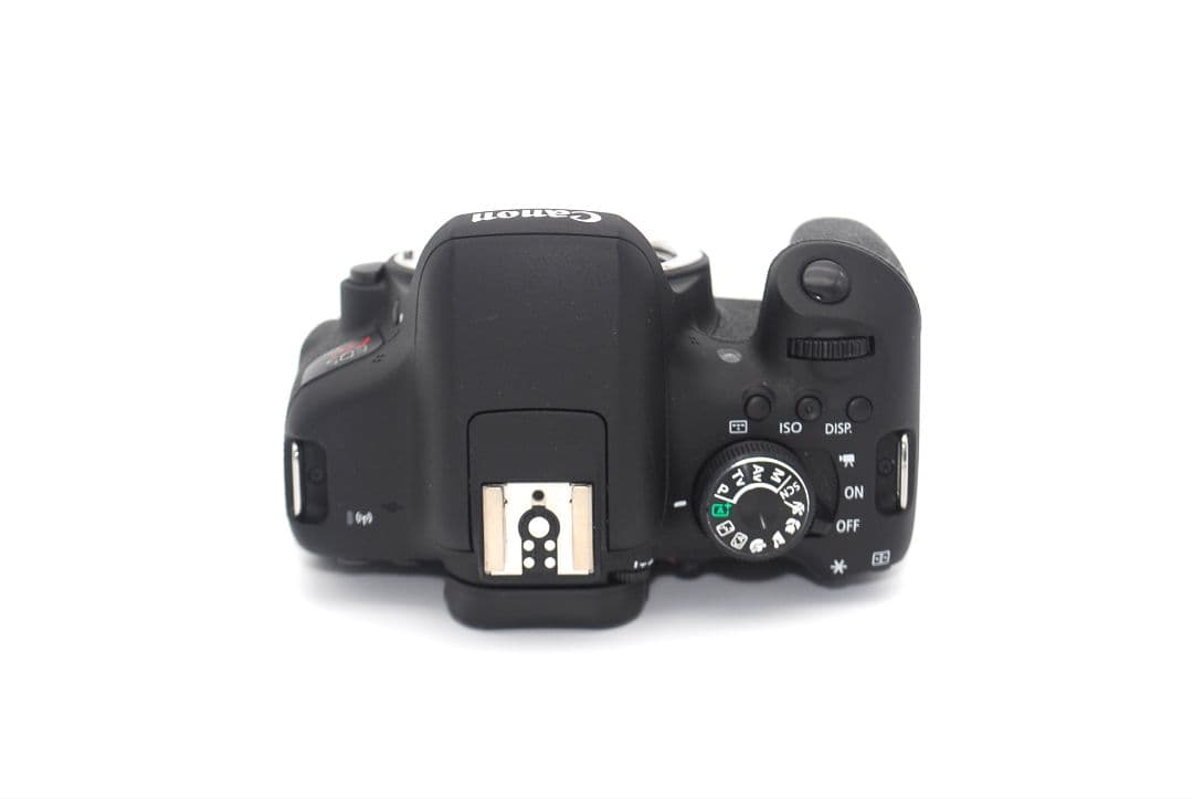 Wi-Fi機能内蔵でスマホにラクラク転送♪Canon Kiss X8i ボディ♪