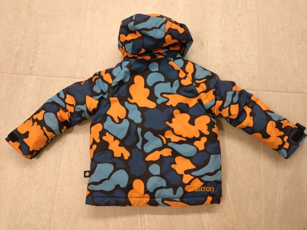 BURTON スノーボードウェア 子ども用　上下セット　3T