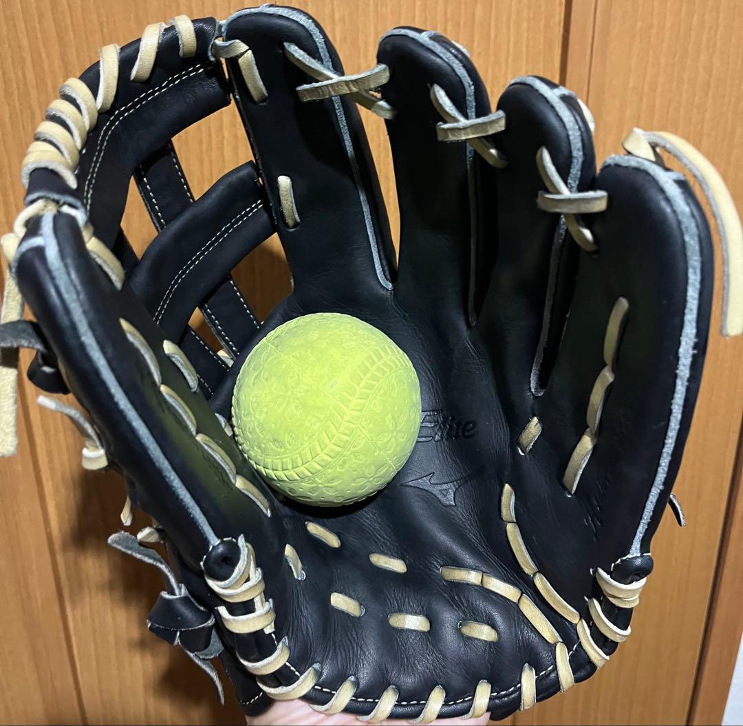 ミズノ　グローバルエリート　ブラック　軟式　内野手用