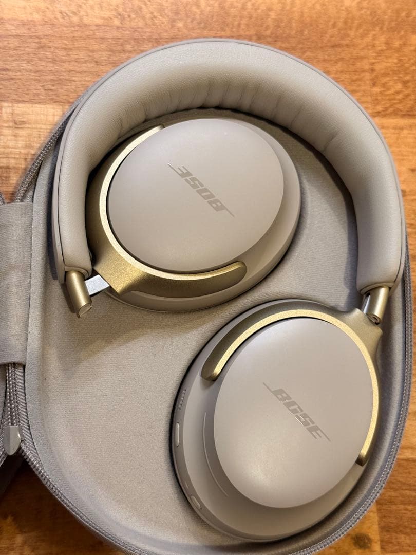 ヘッドホン Bose quietcomfort ultra headfone