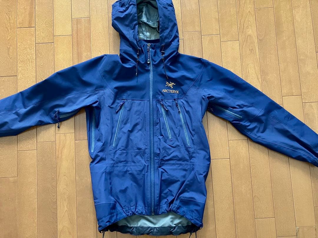 ARC'TERYX スキーウェアレディース