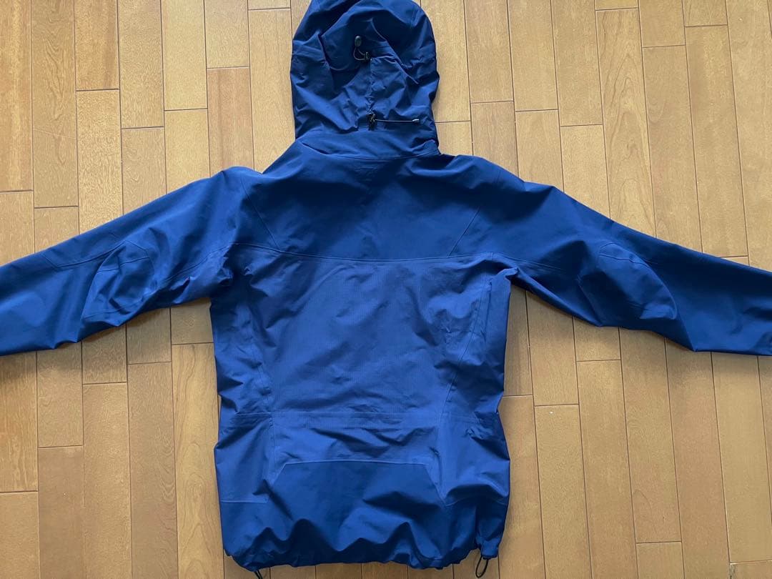 ARC'TERYX スキーウェアレディース