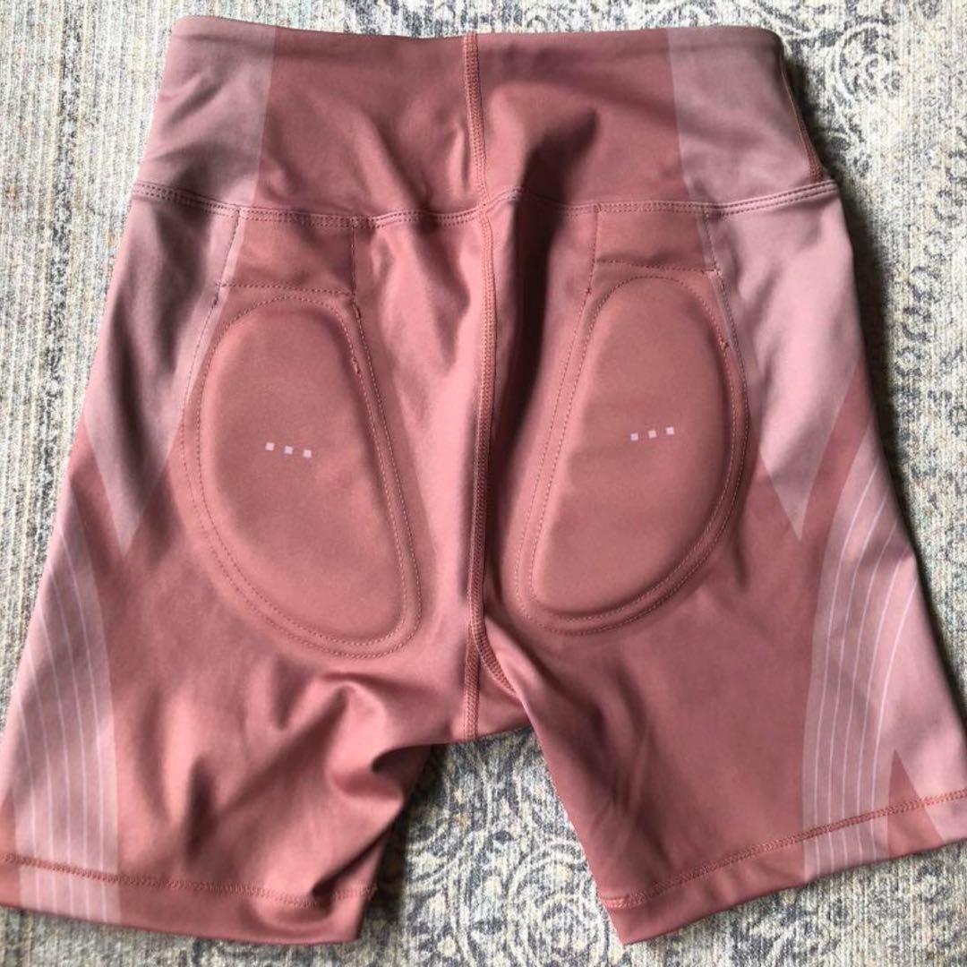 シックスパッド　SIXPAD ヒップフィット　Sサイズ　ピンク