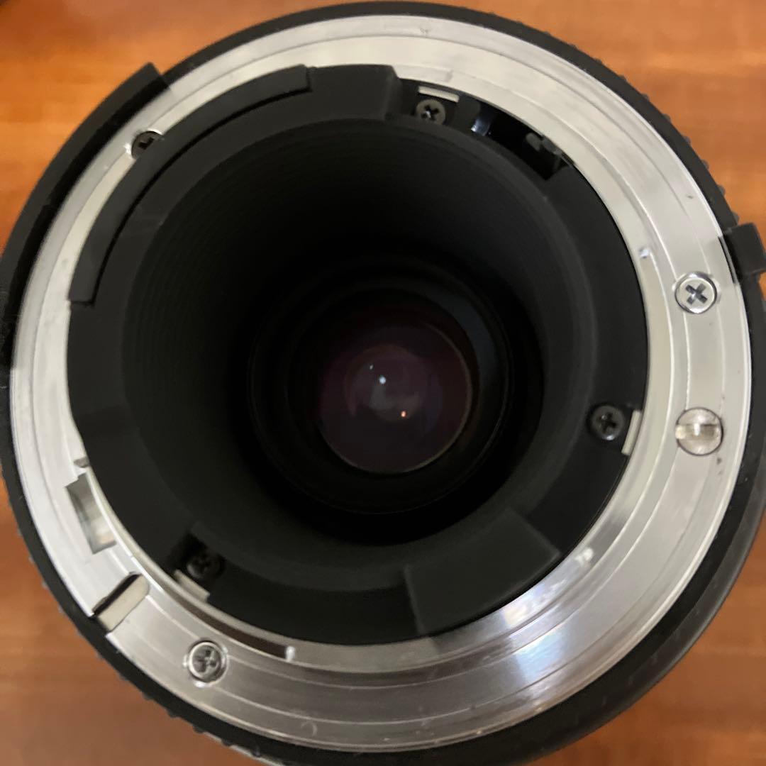 Nikon AF NIKKOR 70-300mm f/4-5.6 ズームレンズ