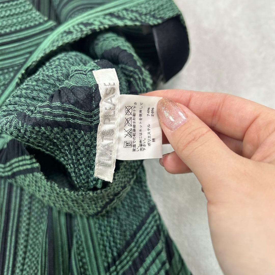 J892 XL プリーツプリーズ プリーツ ひざ丈ワンピース レディース