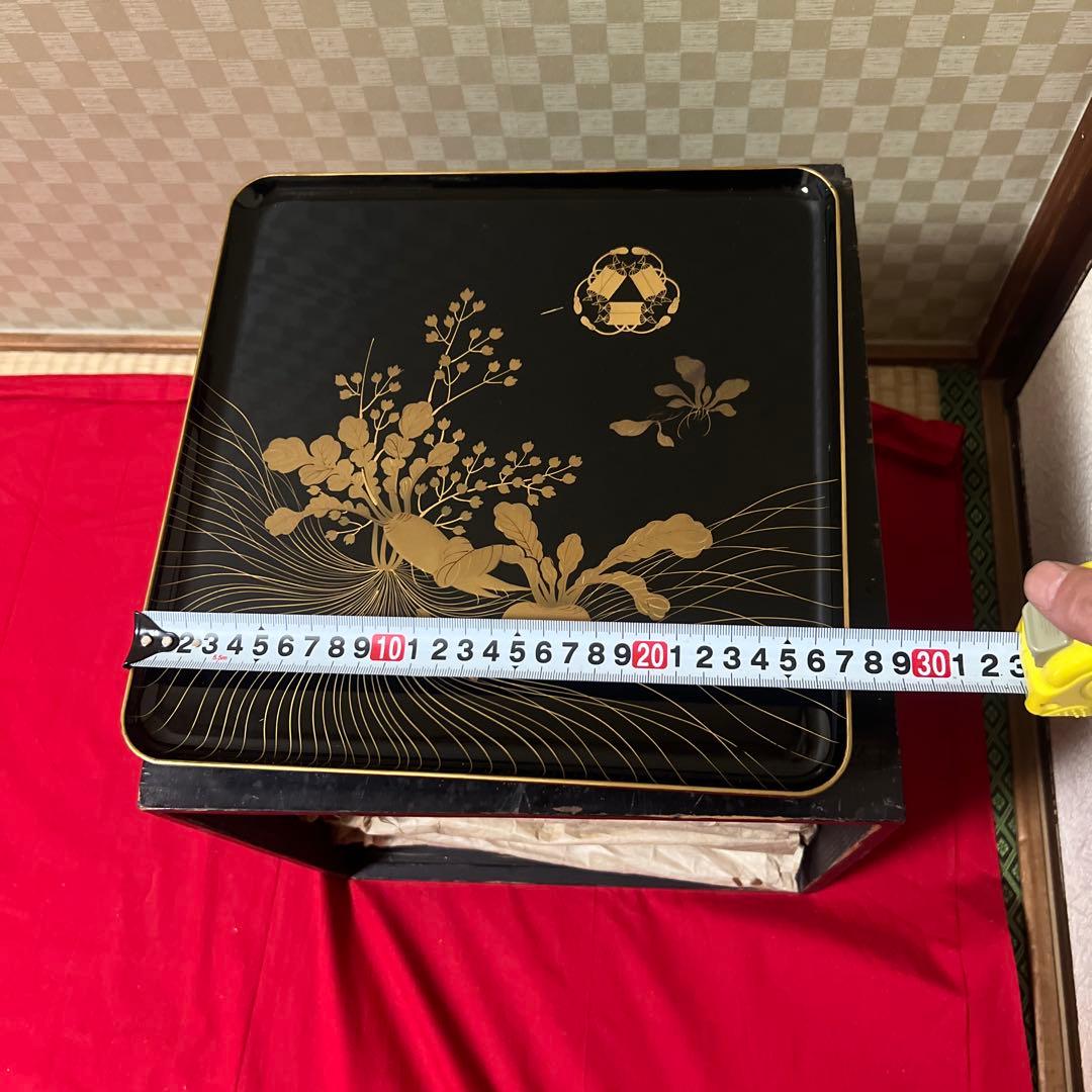 七草蒔絵吸物膳　八客