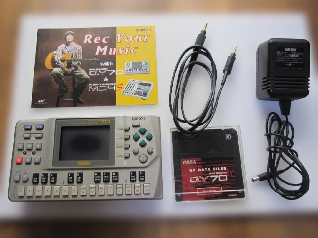 N*o様 YAMAHA QY70 シーケンサー