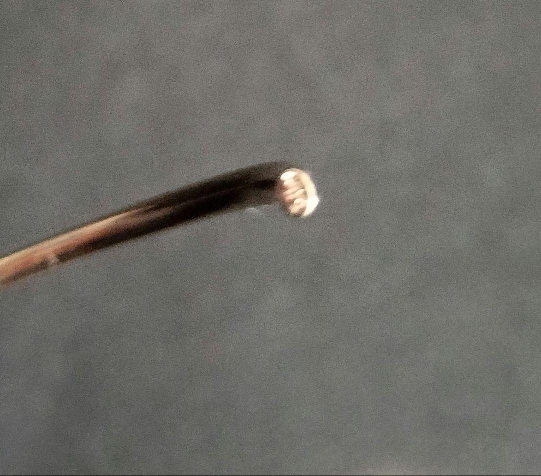 Lilas 2.5パイプC型バングル K10