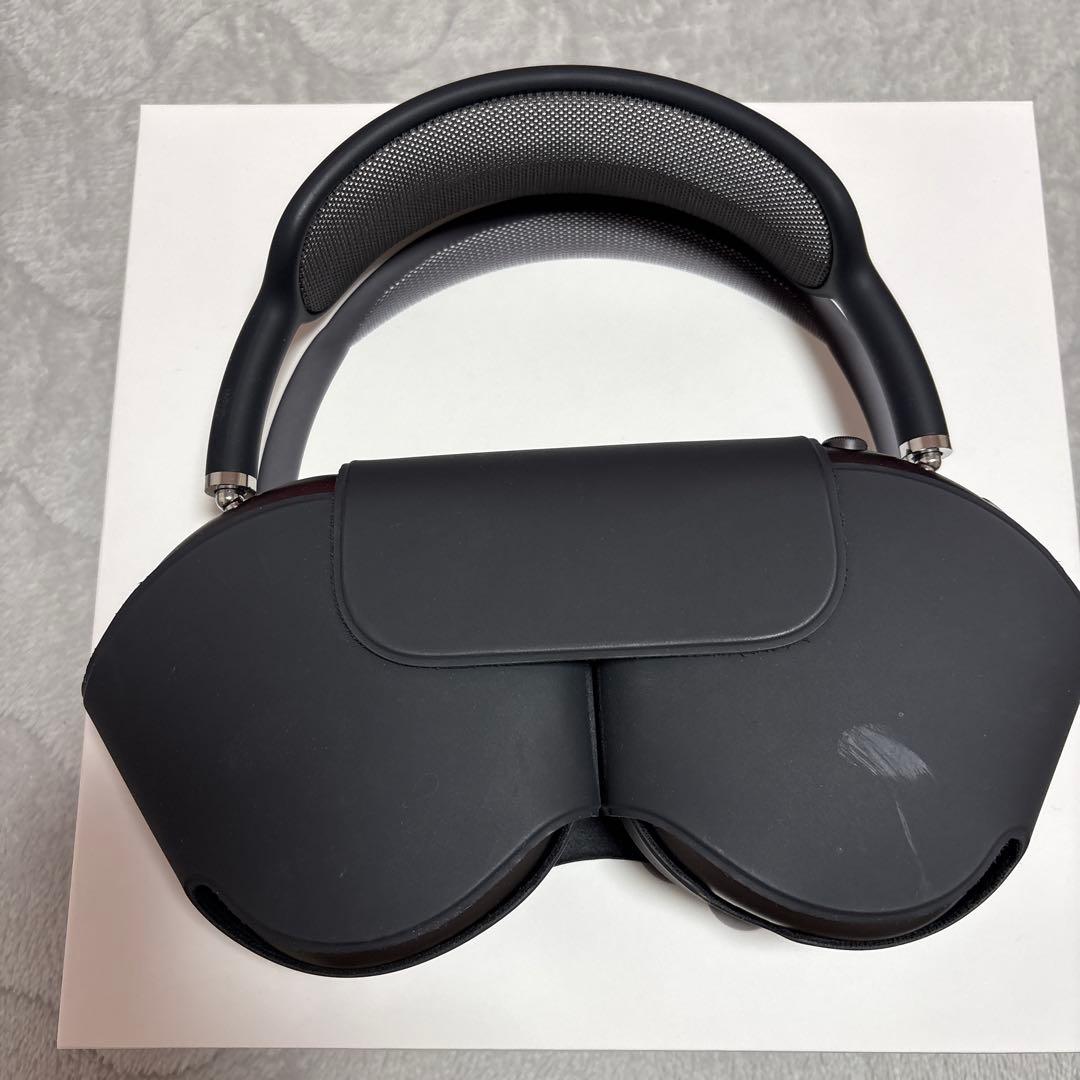 ヘッドホン AirPods Max