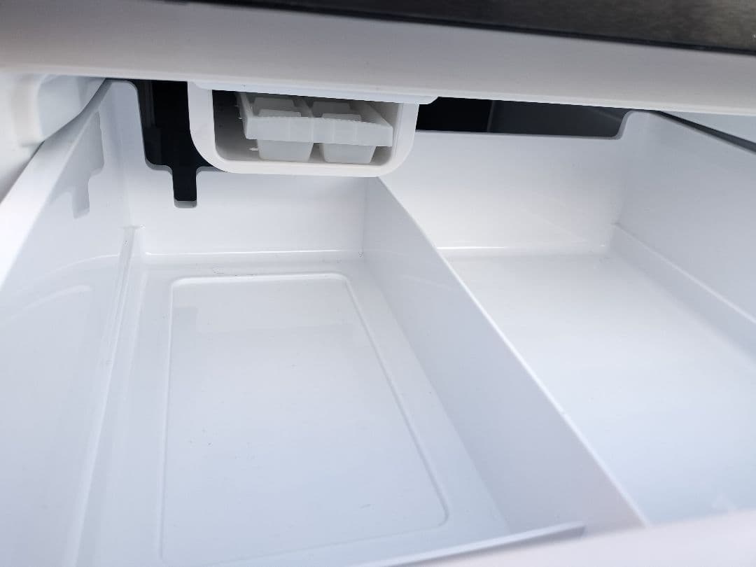 ■全国送料無料■ハイアール 335L冷蔵庫 (スリモア) JR-CV34B