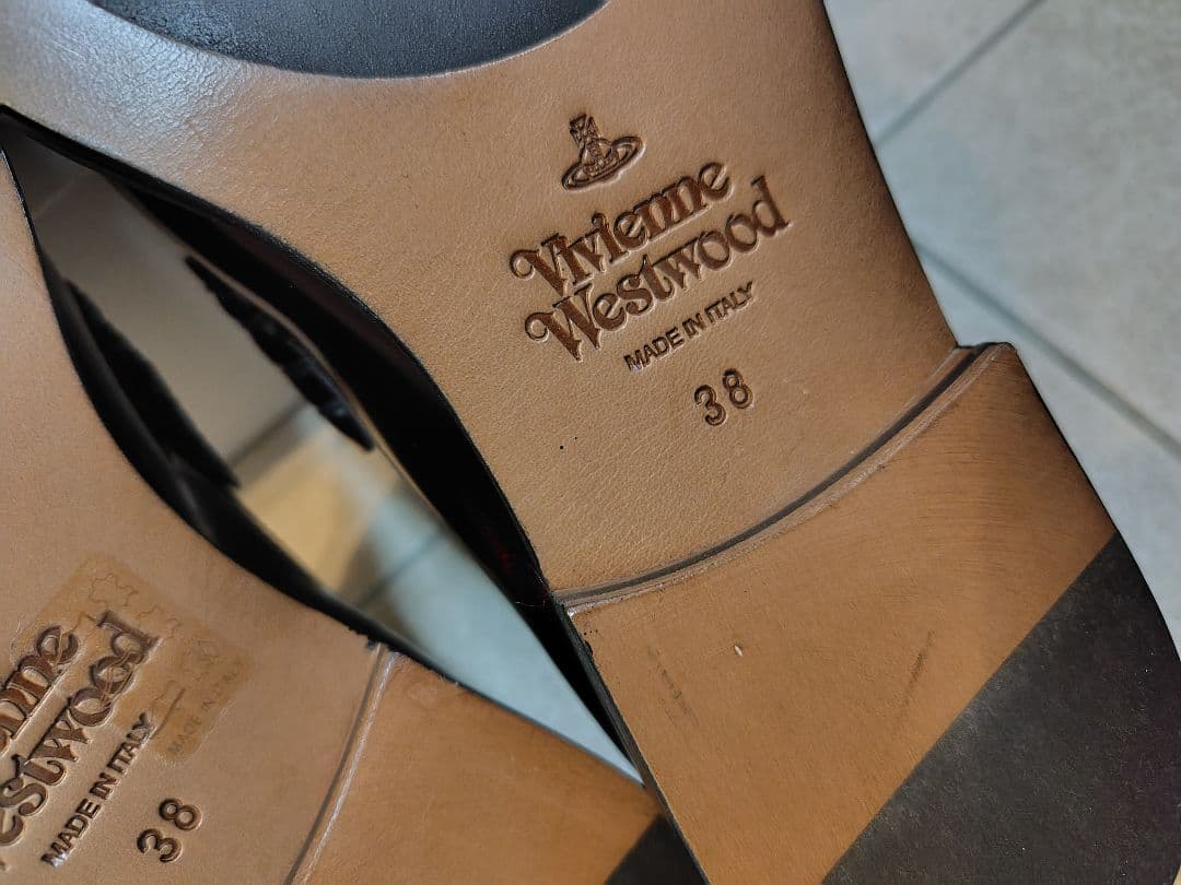 再値下げvivienne westwood TUESDAYCOIN ローファー