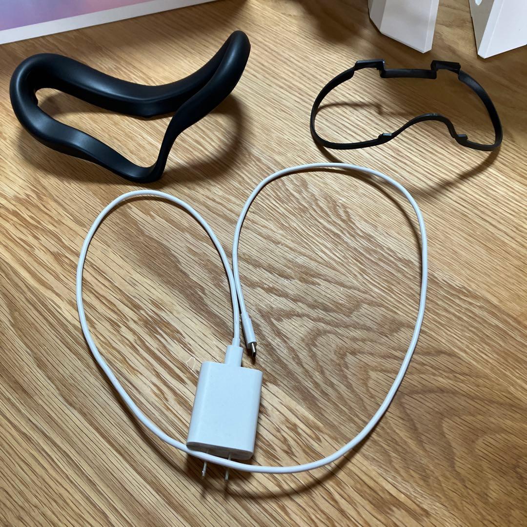 【】 Quest 2 128GB VRヘッドセット