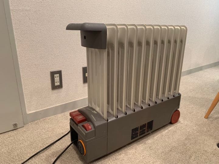 希少！デロンギヒーター