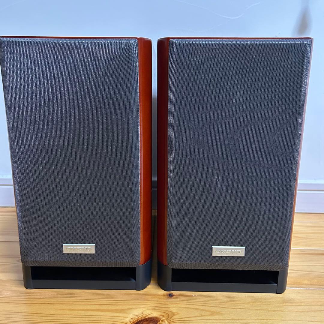 ONKYO CD/MDコンポ FR-N9TX インシュレーター付き D-N9TX