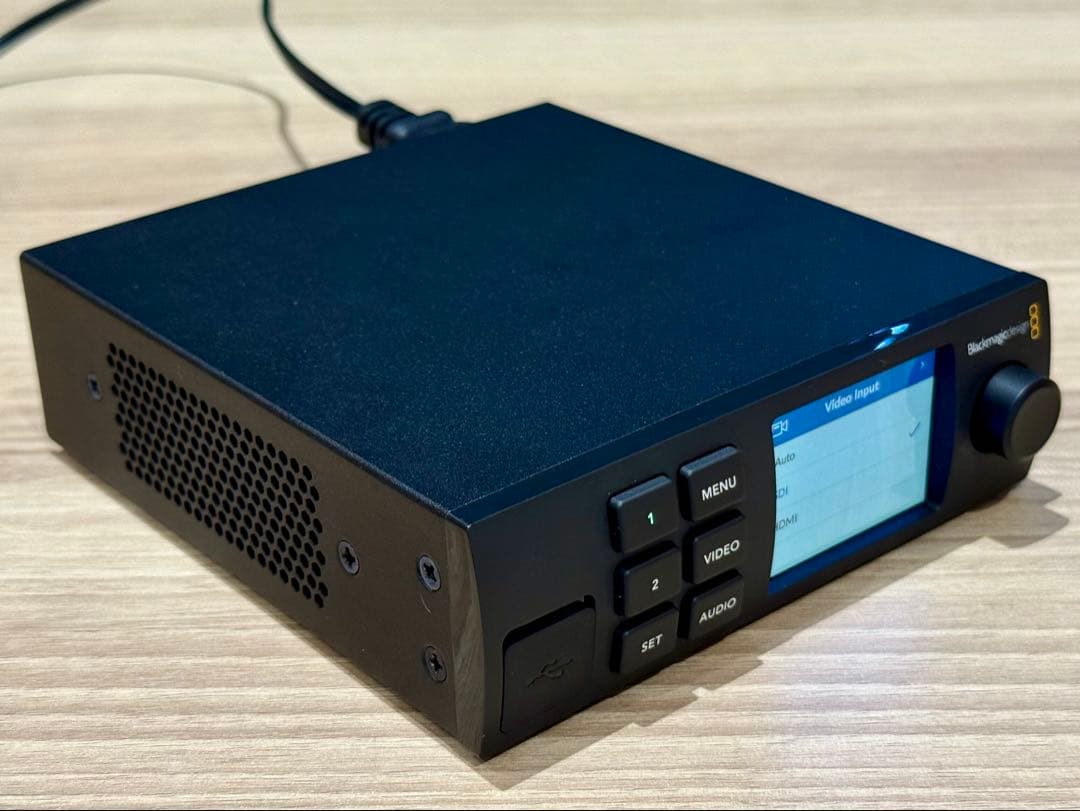 Blackmagic Design Web Presenter ACケーブル付き