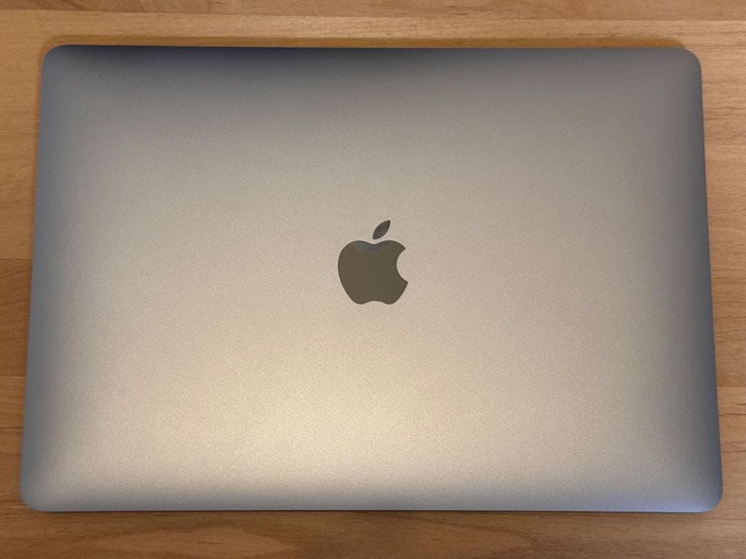 MacBook本体 Apple MacBook Air M1 (2020) 8GB/256GB