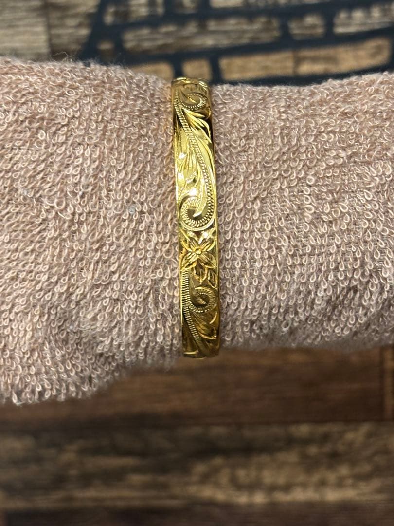 dream☆ハワイアンジュエリー手彫り幅8mmバングル S925にK14コ