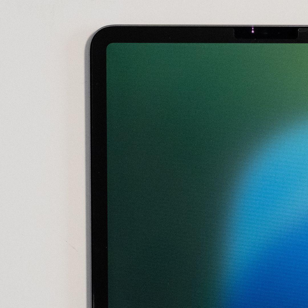 【カバー・フィルム付き】iPad Pro 11インチ 第4世代 128GB