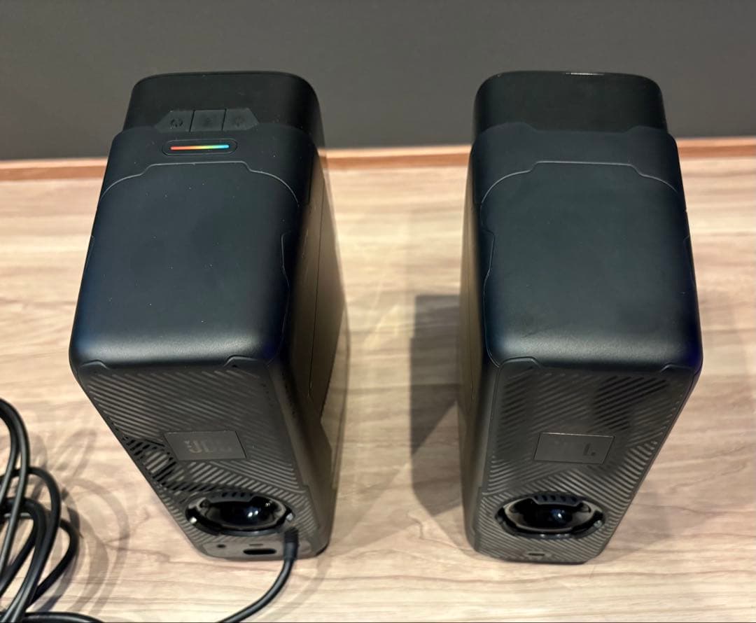 JBL QUANTUM DUO ゲーミングスピーカー　動作確認済み