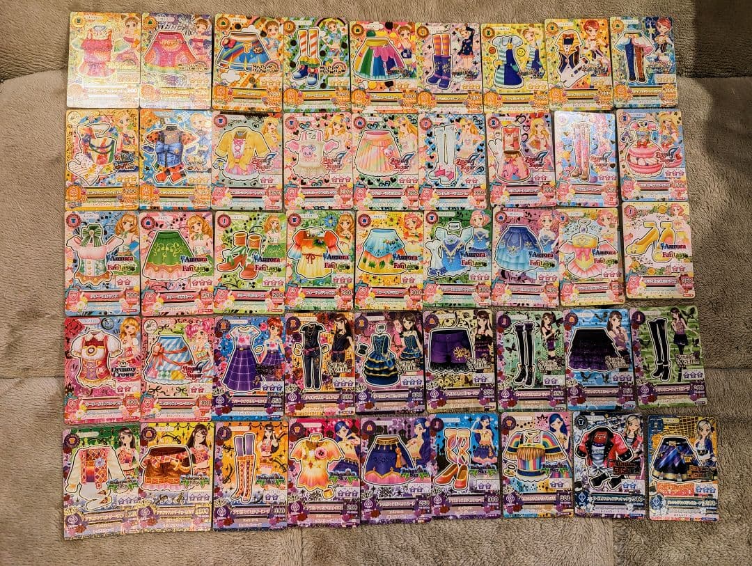 初代アイカツ！カード233枚まとめ売り 限定バインダーつき 被り無し！