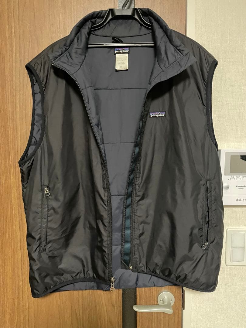 Patagonia パフボール　ベスト　フルジップ